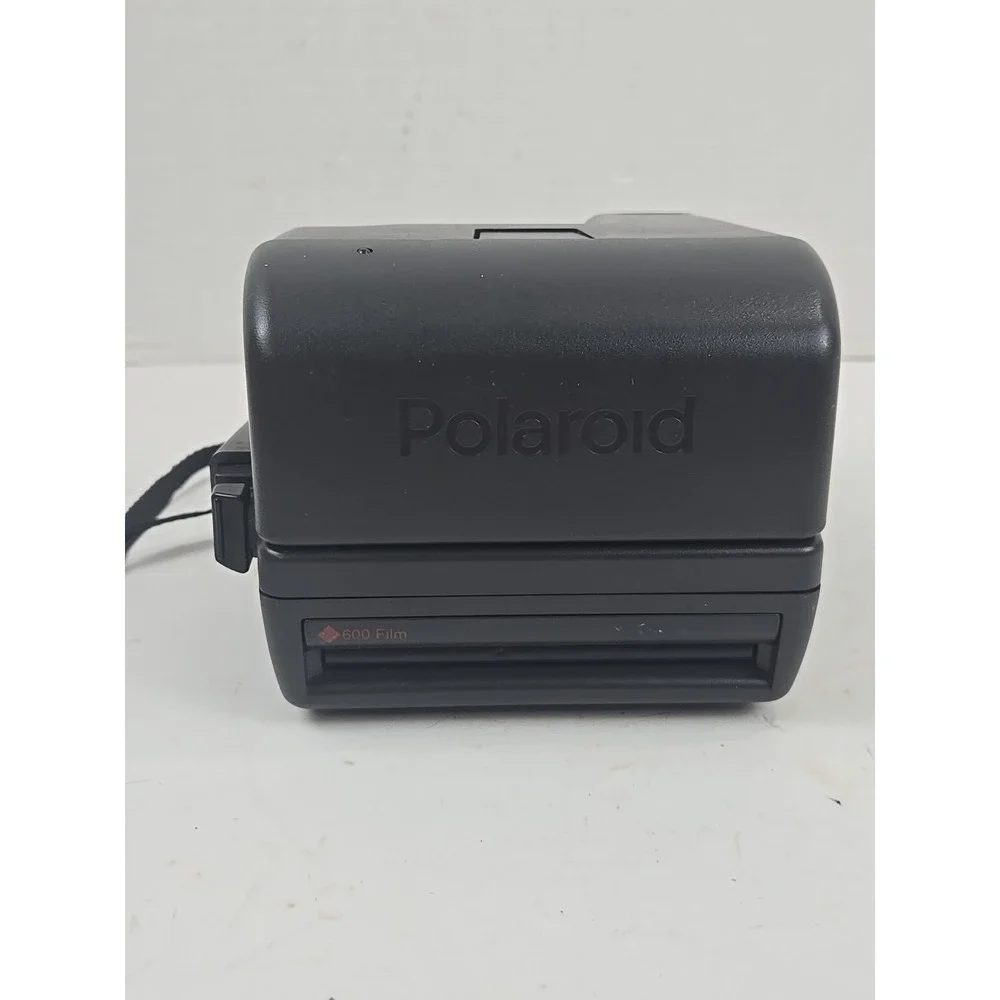 Vintage Polaroid One Step Close Up 600 Plus Film Instant Camera w Strap, Black